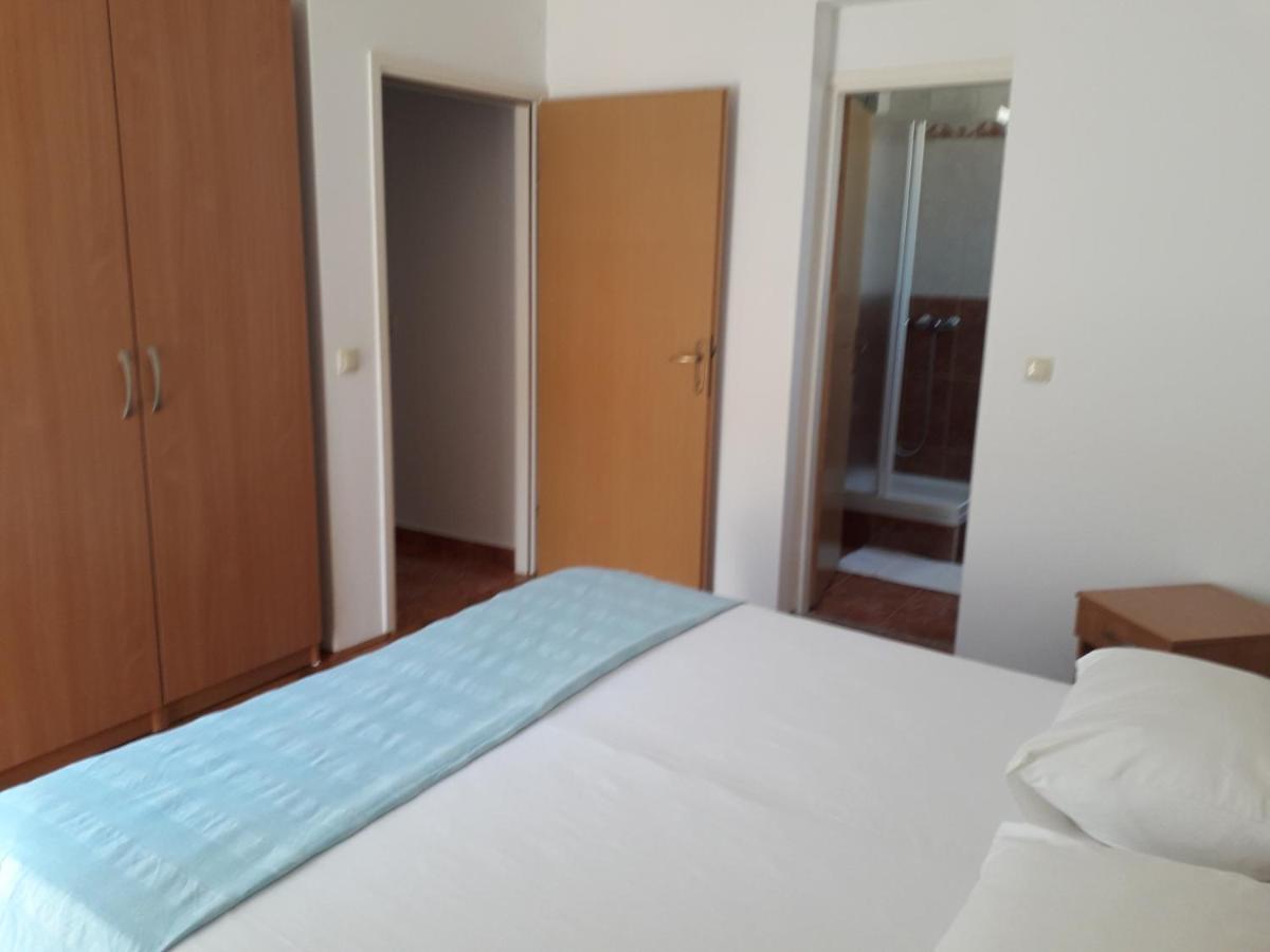 Apartments Miljenko ノヴァリャ エクステリア 写真