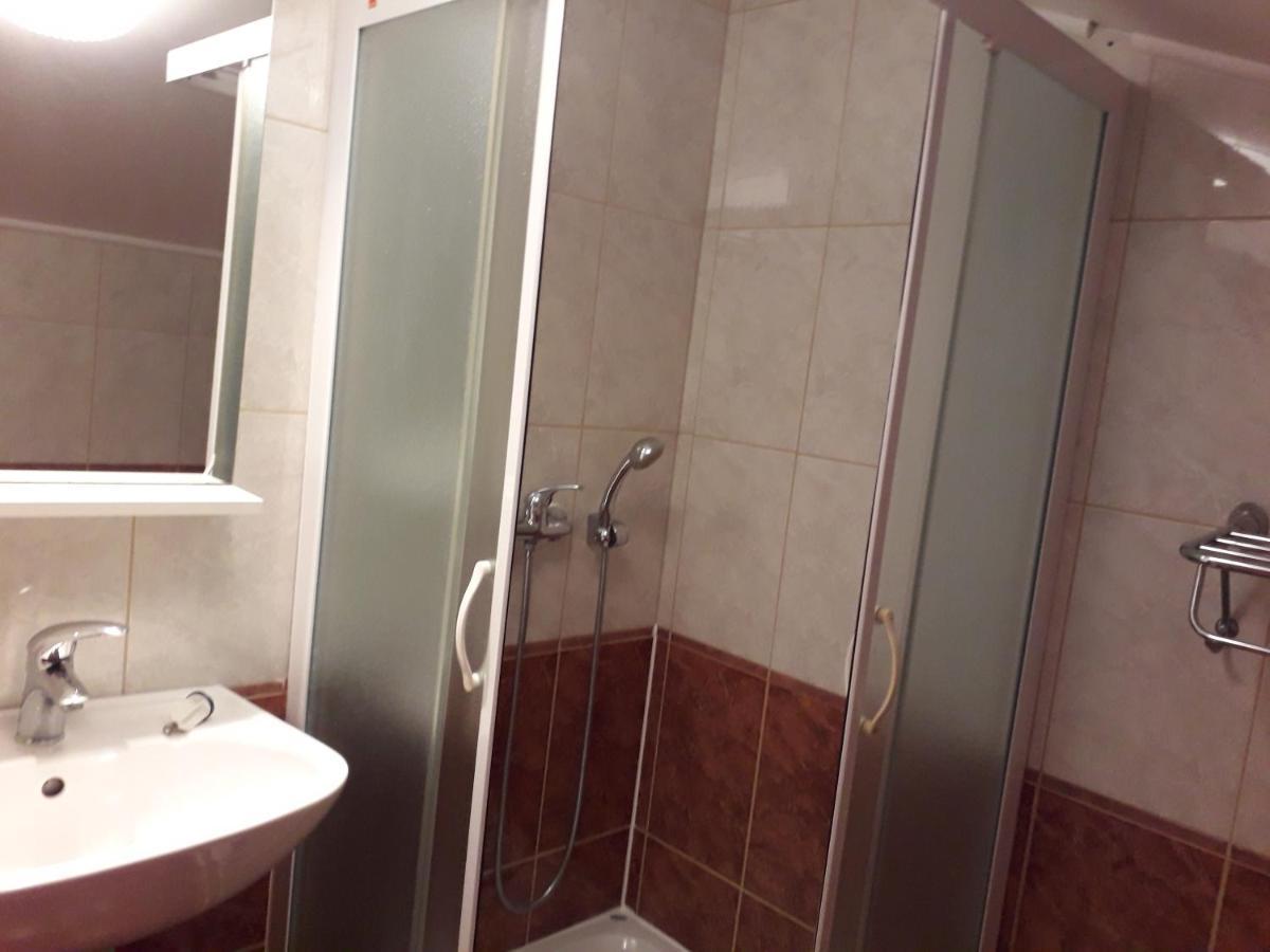Apartments Miljenko ノヴァリャ エクステリア 写真